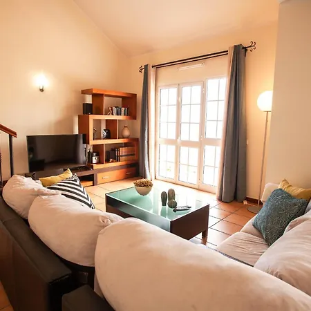 Margarida Ponta do Sol (Madeira)